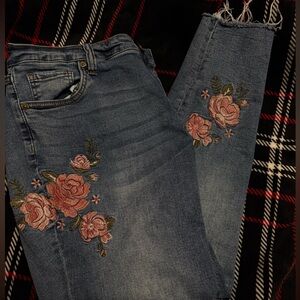 Floral Embroidered Women's Jeans